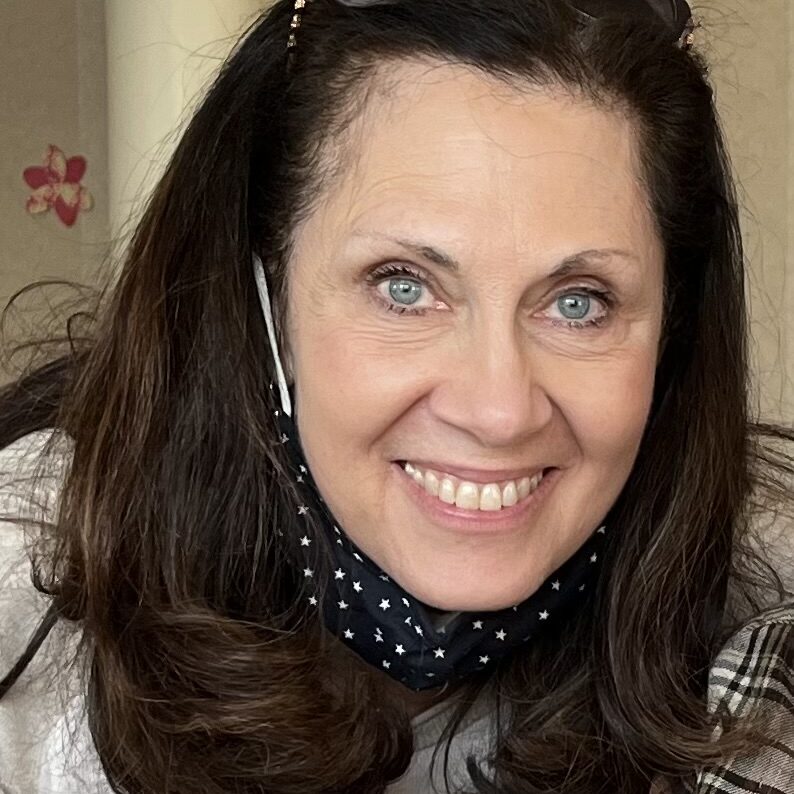 Lynn photo Lynn photo